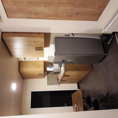2 Bedroom Apartment In Chugureti Tbilisi Buitenkant foto